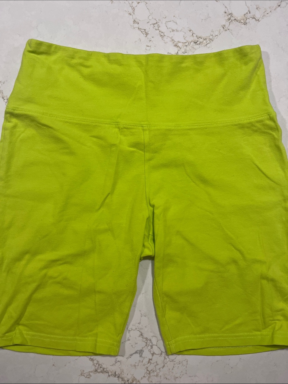 Nordstrom BP size medium women's High-Rise Neon Bike Shorts 8 inch inseam